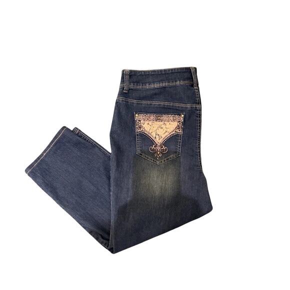 Chico's Platinum Denim Capris Women's 1.5 Blue Cropped Embellished Pockets Sz 10 - Picture 1 of 6